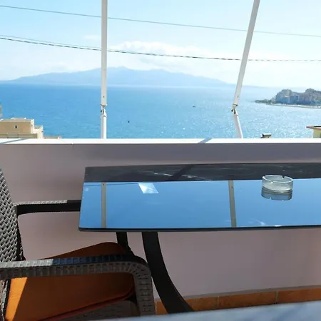 Kosta Lejlighed Sarandë