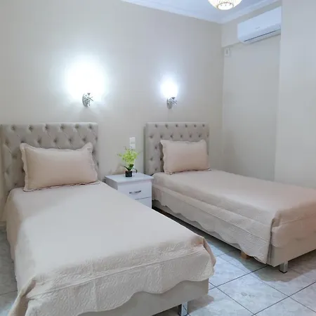 Διαμέρισμα Kosta Σαράντα