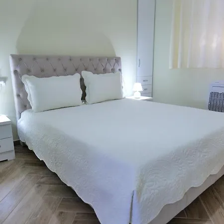 Kosta * Saranda