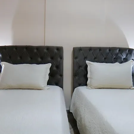 Apartament Kosta *